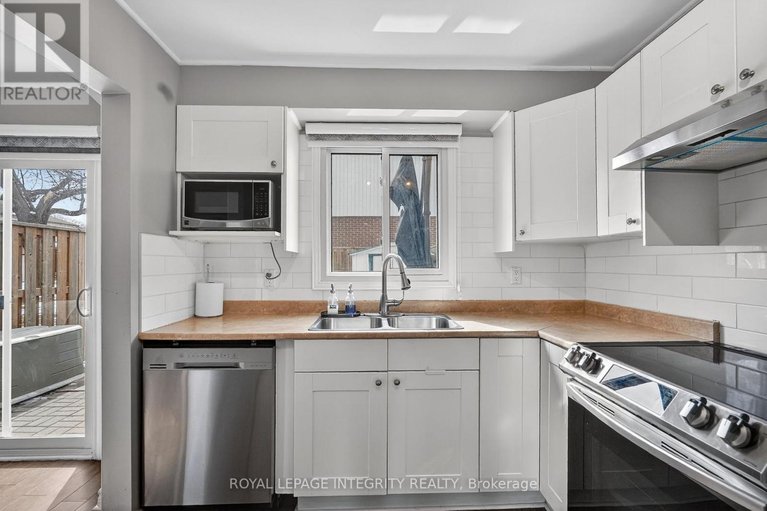 29512677/85-3180-bannon-way/blossom-parkkemp-parkfindlay-creek/ottawa/ontario/K1T1T1_9