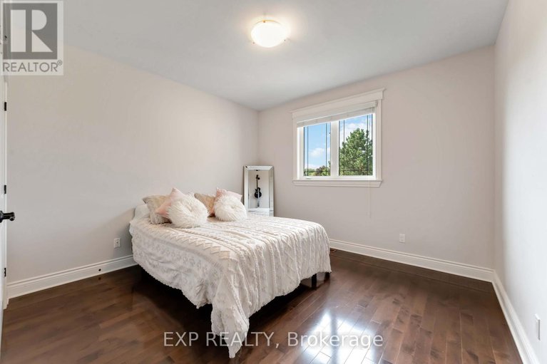 28828001/6984-lakes-park-drive/greely/ottawa/ontario/K4P1P1_22
