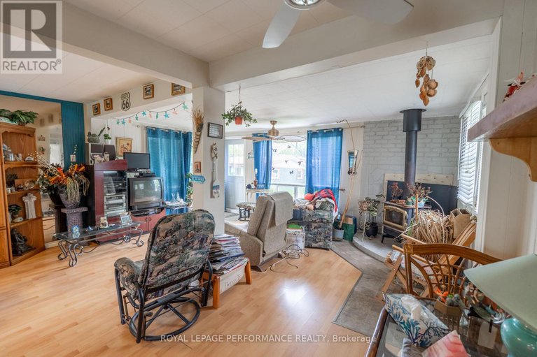 28395062/6223-164th-avenue/south-glengarry-lancaster-twp/south-glengarry/ontario/K0C1E0_21