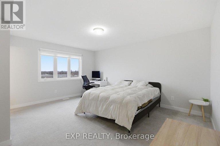 29555015/116-main-halyard-lane/half-moon-bay/ottawa/ontario/K2J7B6_15