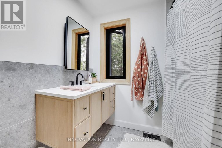 29674087/113-terraview-drive/fitzroy-ward-south-west/ottawa/ontario/K0A2H0_16