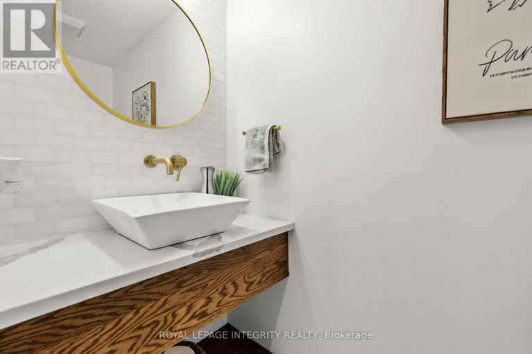 28922578/506-southfield-way/avalon-east/ottawa/ontario/K4A0H2_16