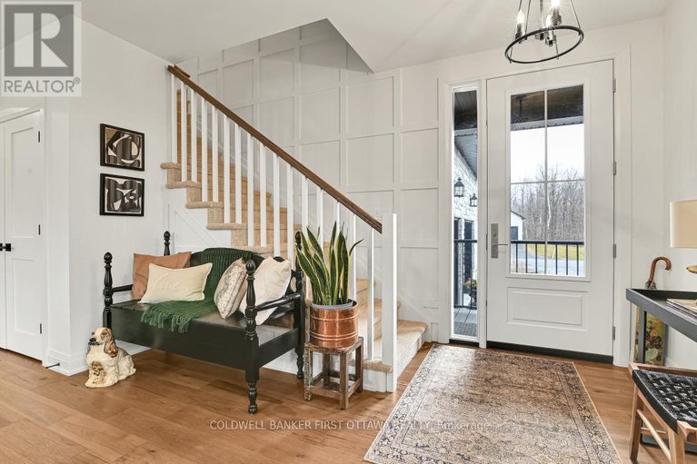 28534403/1684-trizisky-street/north-dundas-mountain-twp/north-dundas/ontario/K0E1S0_23