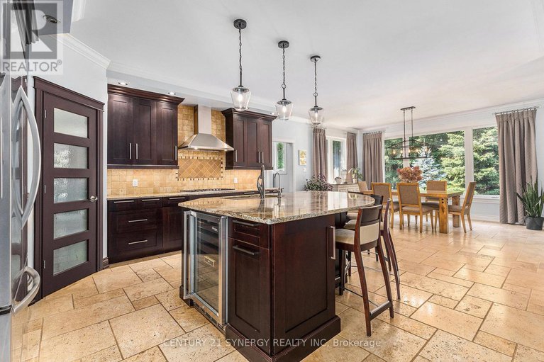 28593734/2365-stoney-lane/cumberland-ridge/ottawa/ontario/K4C1B9_10