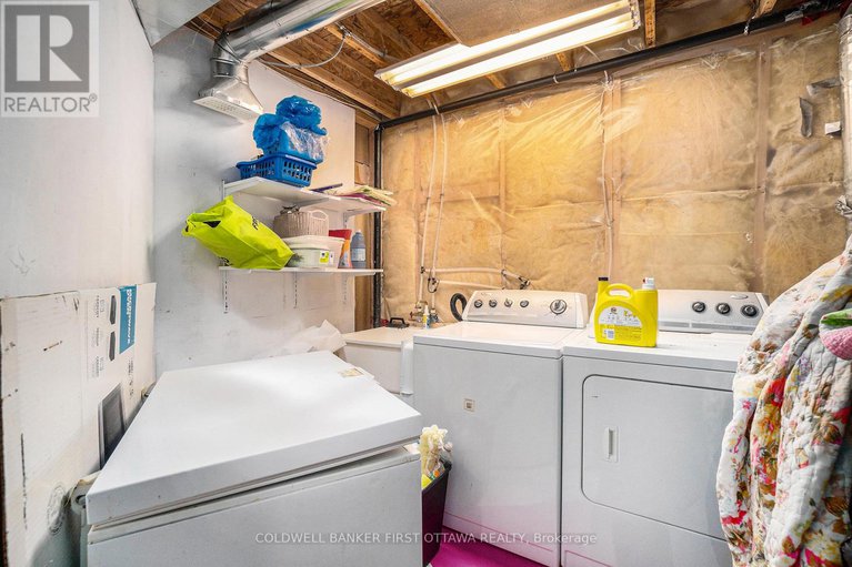 29376193/356-west-ridge-drive/stittsville-south/ottawa/ontario/K2S2G8_35