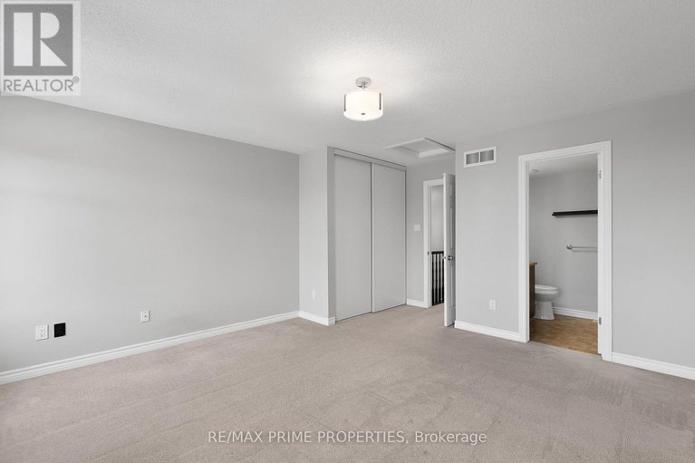 29217498/166-bluestone-private/avalon-west/ottawa/ontario/K4A0X7_36