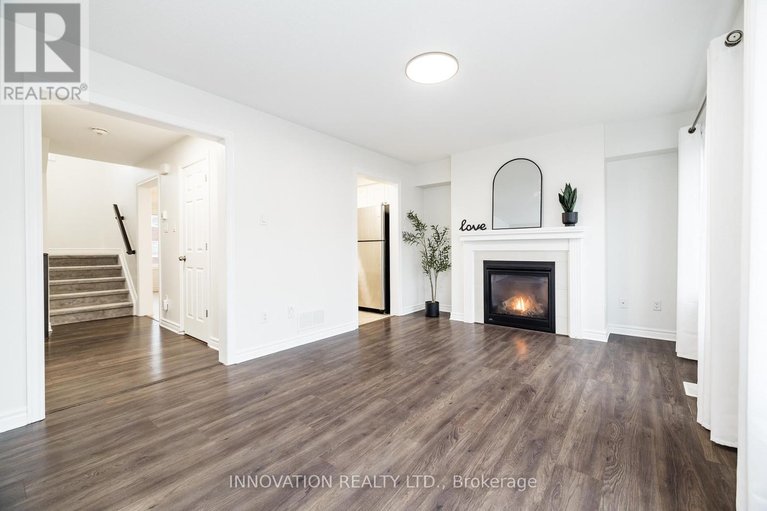 29541778/112-gelderland-private/emerald-meadowstrailwest/ottawa/ontario/K2V0H7_3