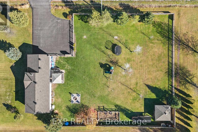 29192909/108-st-thomas-road/russell-twp/russell/ontario/K0A3H0_35