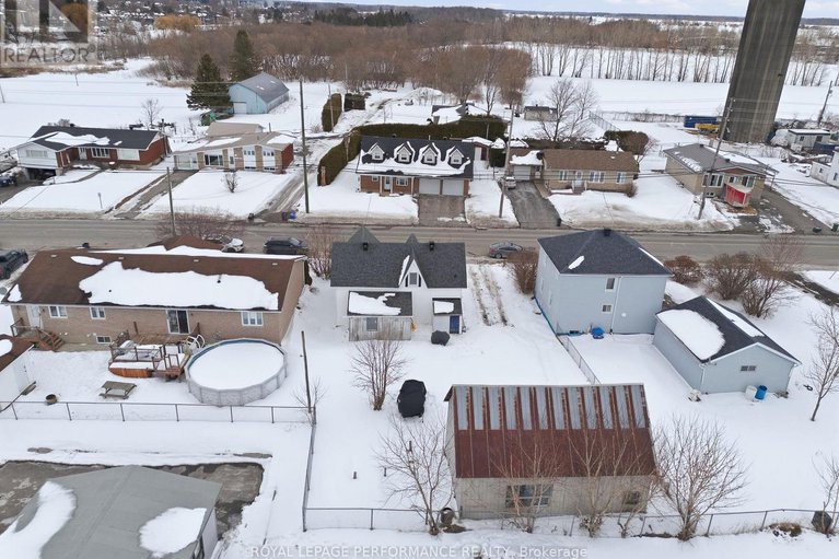 29398807/1292-st-jacques-road/embrun/russell/ontario/K0A1W0_29