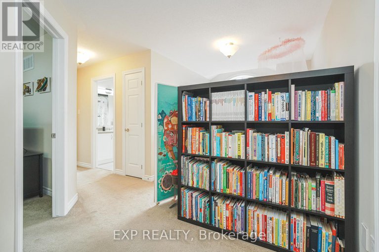 28989822/400-brigatine-avenue/stittsville-north/ottawa/ontario/K2S0P7_18