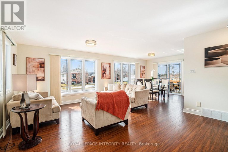 29409761/55-rowan-drive/morrisburg/south-dundas/ontario/K0C1X0_5