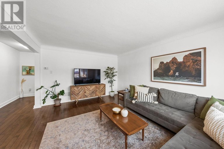 29594618/12-stevenson-avenue/carlington/ottawa/ontario/K1Z6N1_4