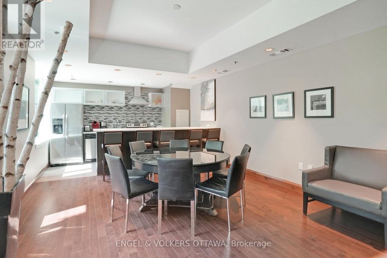 29581110/811-238-besserer-street/sandy-hill/ottawa/ontario/K1N6B1_28