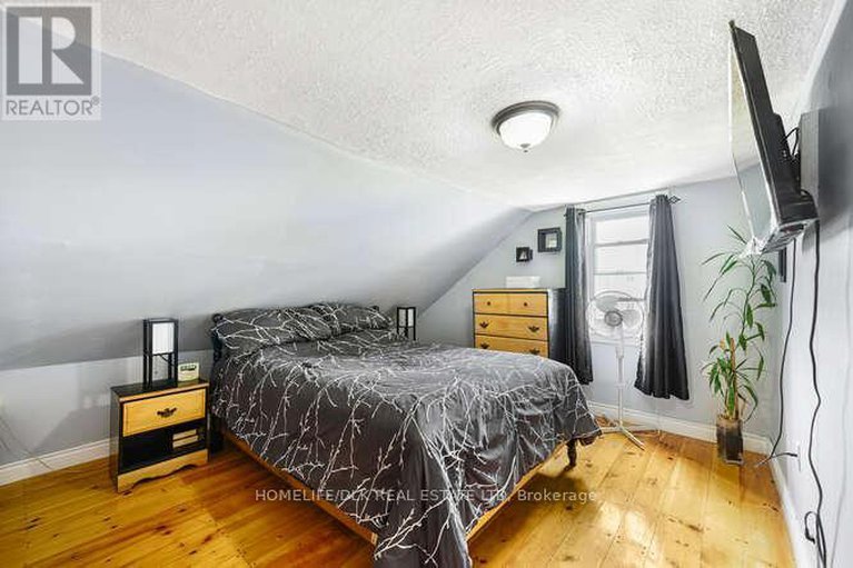 28710275/5242-algonquin-road/augusta-twp/augusta/ontario/K6V5T2_24