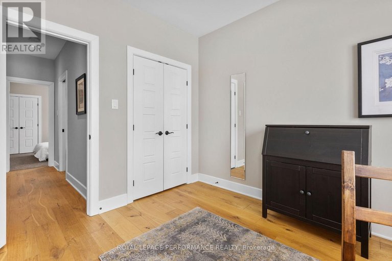 29486299/597-robert-hill-street/almonte/mississippi-mills/ontario/K0A1A0_21