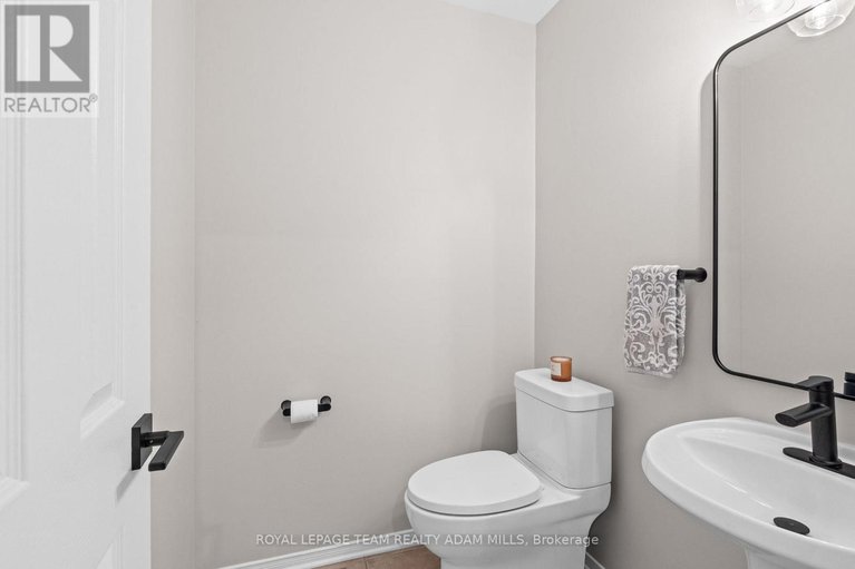 28805879/90-hathaway-drive/barrhaven-east/ottawa/ontario/K2G6S6_8