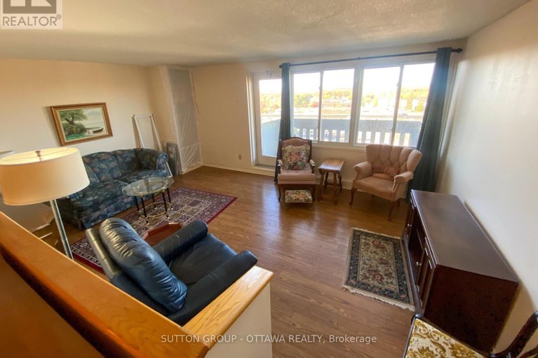 29412289/603-1599-lassiter-terrace/beaconwood/ottawa/ontario/K1J8R6_4