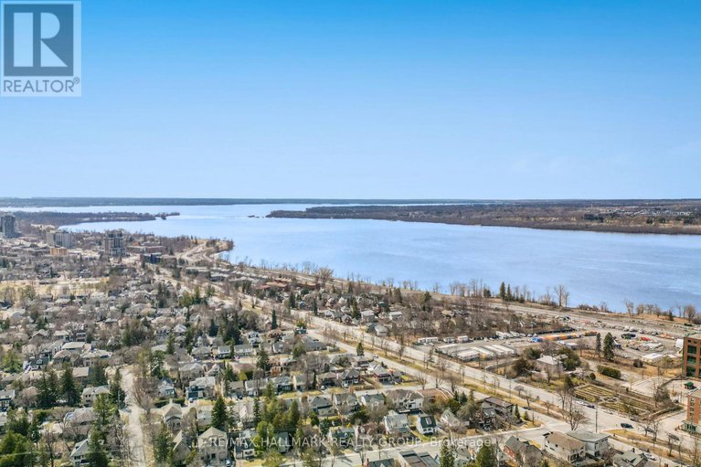 28644330/909-485-richmond-road/westboro-west/ottawa/ontario/K2A3W9_21