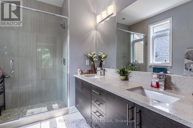 28447274/82-pretoria-avenue/glebe/ottawa/ontario/K1S1W9_26