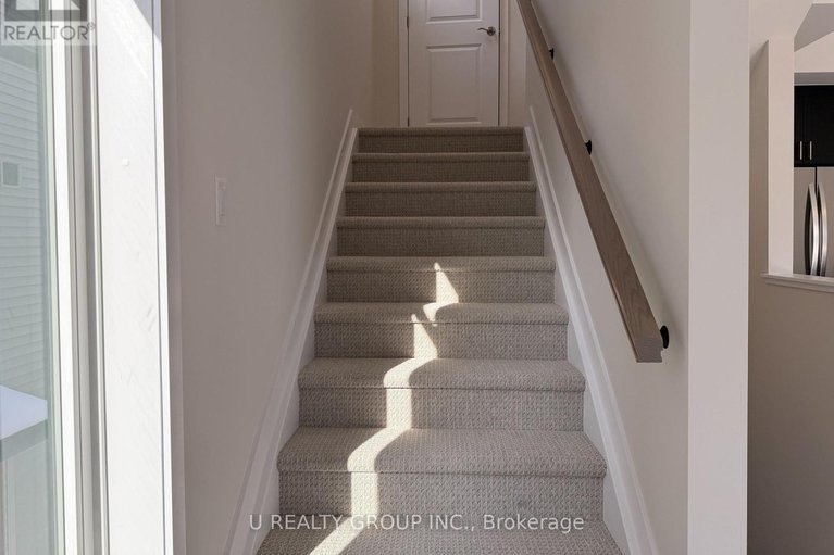 29330722/646-corporal-private/blossom-parkkemp-parkfindlay-creek/ottawa/ontario/K1X0M7_14