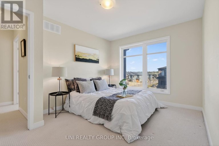 29638050/184-visor-private/emerald-meadowstrailwest/ottawa/ontario/K2V0S6_21