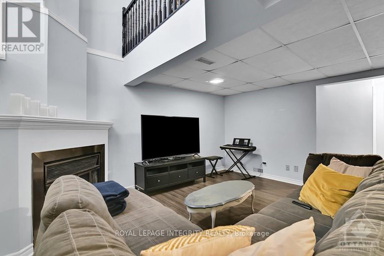 29387433/35-1880-summerfields-crescent/chapel-hill/ottawa/ontario/K1C7B6_26