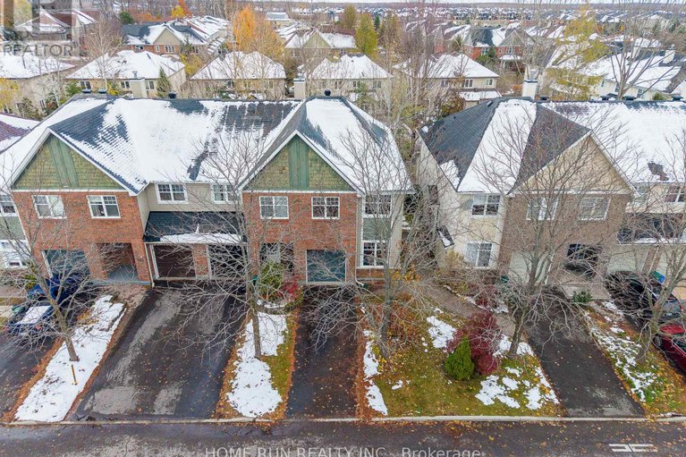 29106272/517-devonwood-circle/blossom-parkkemp-parkfindlay-creek/ottawa/ontario/K1T4E4_43