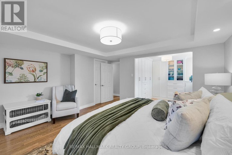 28989053/118-queensline-drive/bruce-farmgraham-parkqualicumbellands/ottawa/ontario/K2H7J5_20