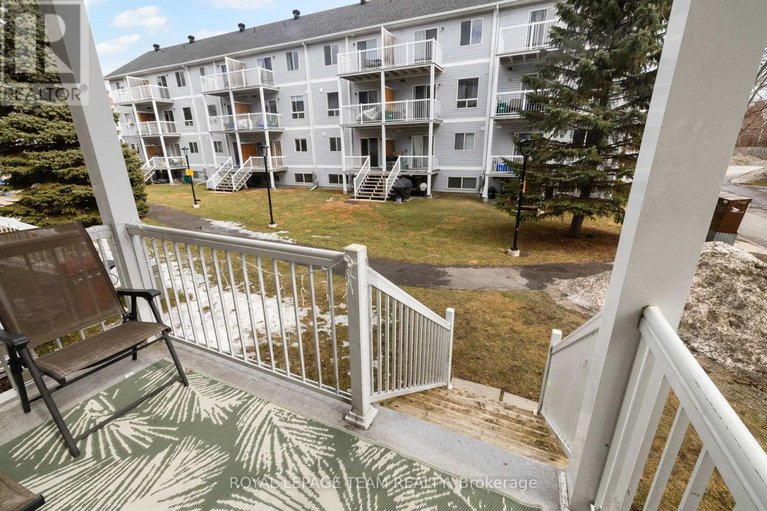 29460826/147-wharhol-private/westcliffe-estates/ottawa/ontario/K2H1G5_42