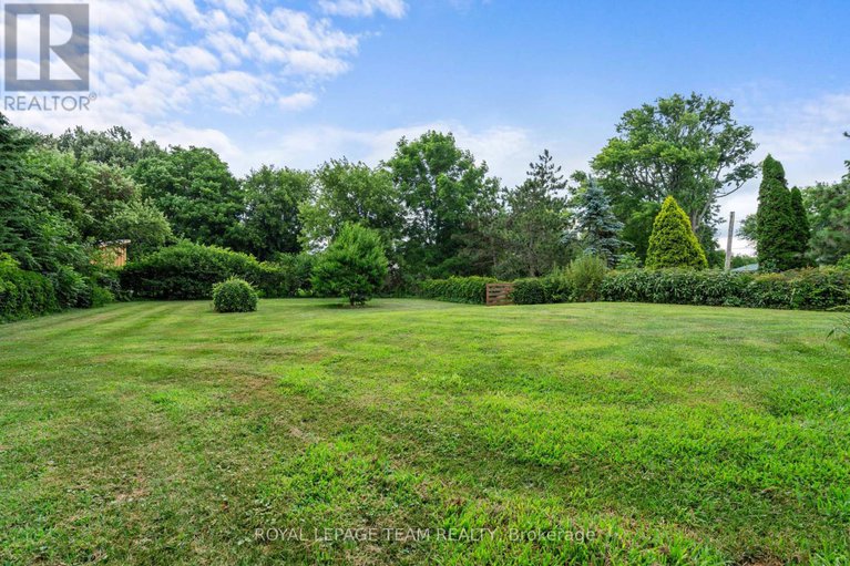 28807498/5687-cherry-street/south-dundas-williamsburgh-twp/south-dundas/ontario/K0C1X0_31