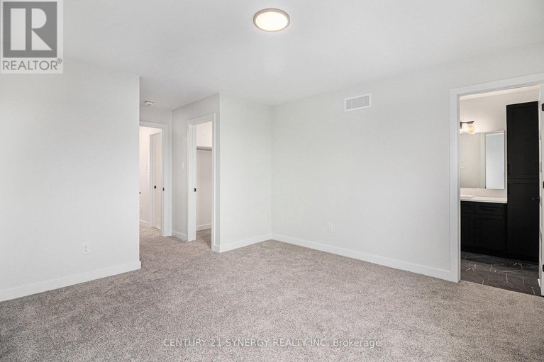 29431367/27-helen-street/north-stormont-finch-twp/north-stormont/ontario/K0A1R0_18