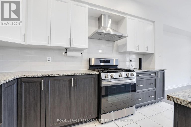 29228458/669-cordelette-circle-e/mer-bleuebradley-estatesanderson-park/ottawa/ontario/K1W0P2_19