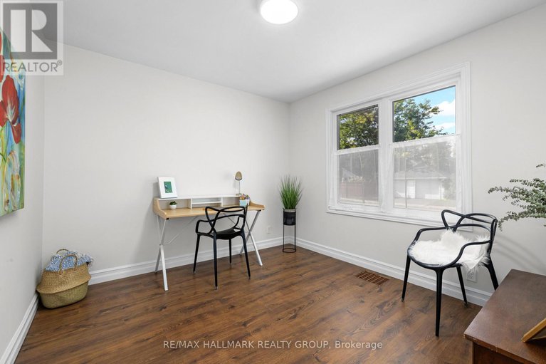 28882638/337-hinton-avenue-s/civic-hospital/ottawa/ontario/K1Y1A4_20