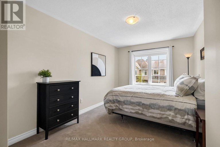 28317889/297-mojave-crescent/stittsville-north/ottawa/ontario/K2S0H7_21