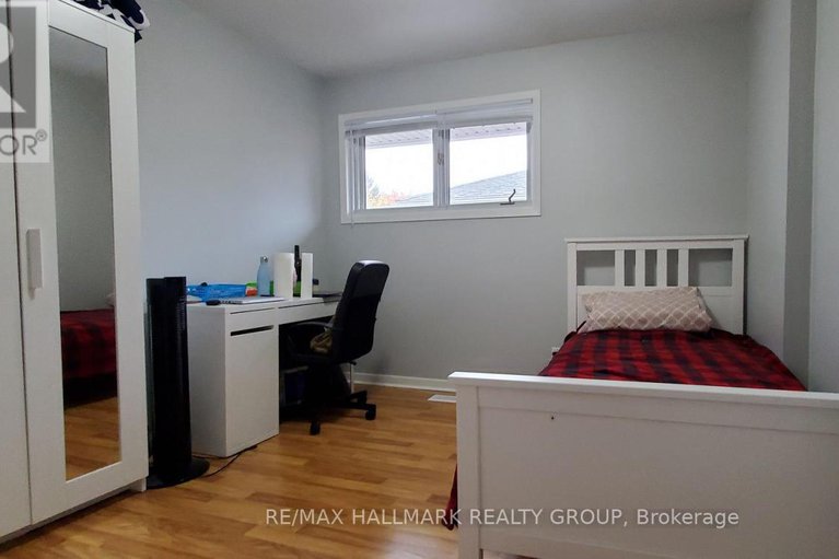 29345324/1329-bloomsbury-crescent/parkway-park/ottawa/ontario/K2C2Y8_8
