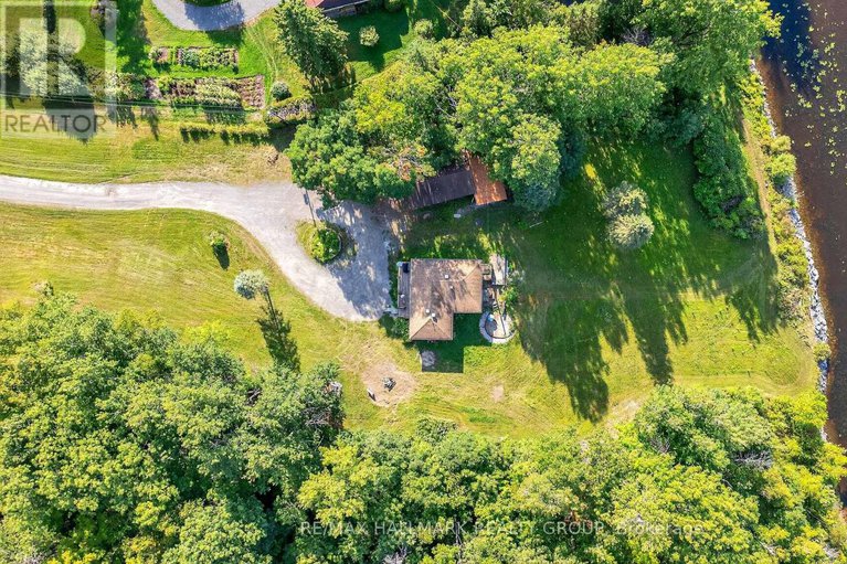 28812451/3855-old-highway-17/clarencerockland-twp/clarence-rockland/ontario/K4K1W2_40