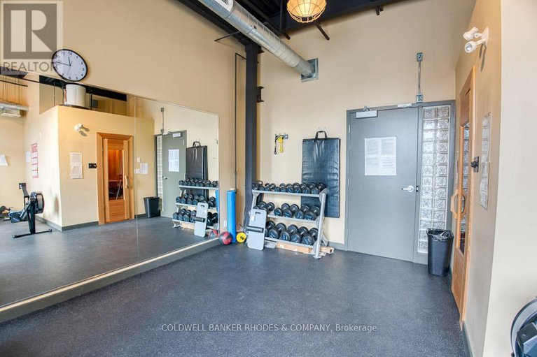 29433003/401-320-parkdale-avenue/ottawa-west/ottawa/ontario/K1Y4X9_31