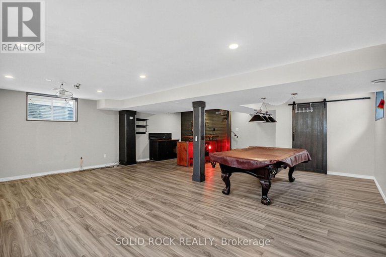 29092513/118-wilhelmina-place/riverside-southgloucester-glen/ottawa/ontario/K4M0B4_42