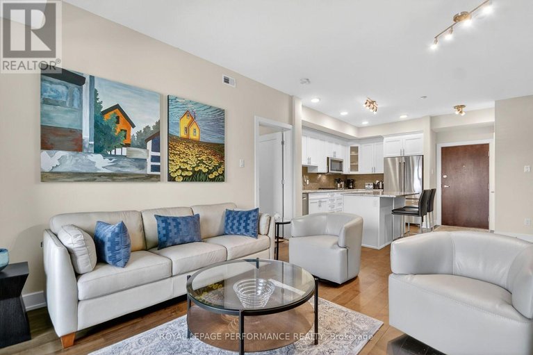 29610198/408-615-longfields-drive/longfields/ottawa/ontario/K2J6J3_29