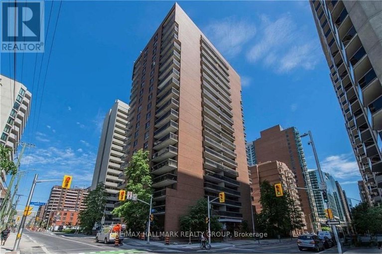 28242095/1006-475-laurier-avenue-w/ottawa-centre/ottawa/ontario/K1R7X1_1