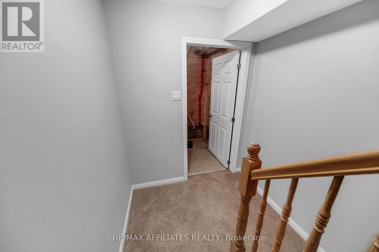 29042794/714-sanibel-private/westcliffe-estates/ottawa/ontario/K2H0A8_10