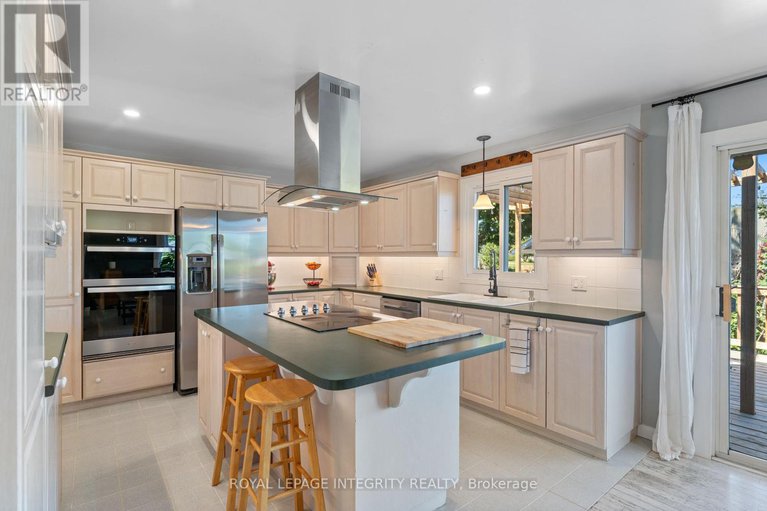 28896126/2217-lapointe-street/clarencerockland-twp/clarence-rockland/ontario/K0A1E0_23