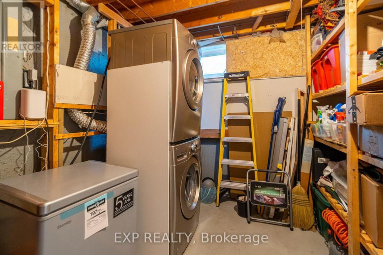 29067657/104-1820-marsala-crescent/fallingbrookpineridge/ottawa/ontario/K4A2E7_34