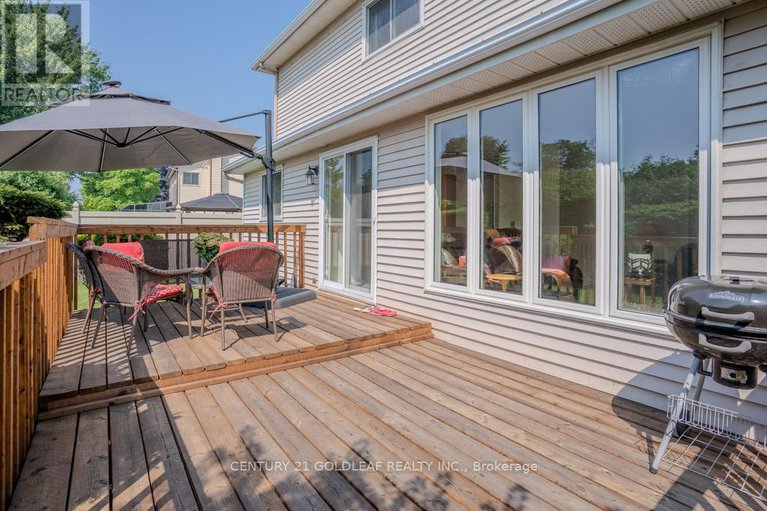 28627502/612-chenier-way/fallingbrookpineridge/ottawa/ontario/K4A1R1_41