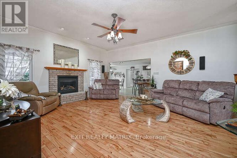 29252199/2573-mitchell-street/osgoode-twp-north-of-reg-rd-6/ottawa/ontario/K0A2P0_8