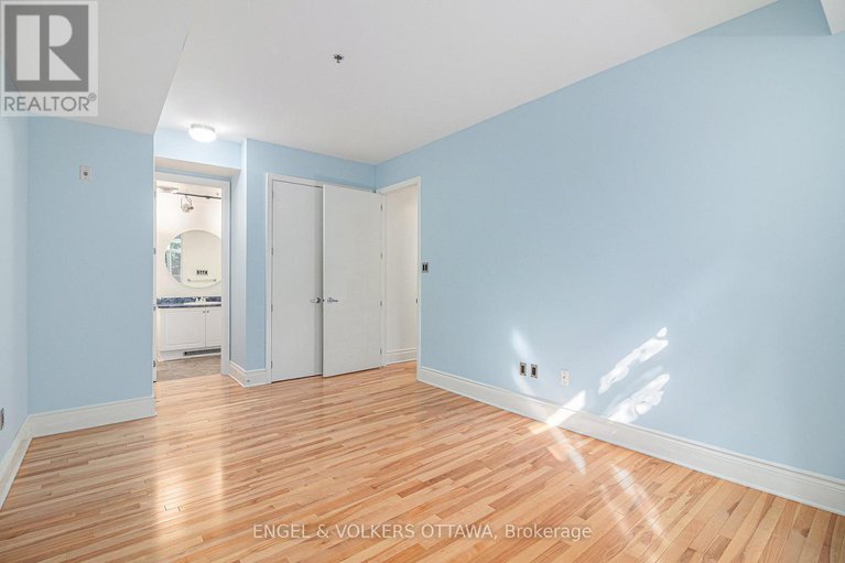 28468032/104-400-mcleod-street/ottawa-centre/ottawa/ontario/K2P1A6_11