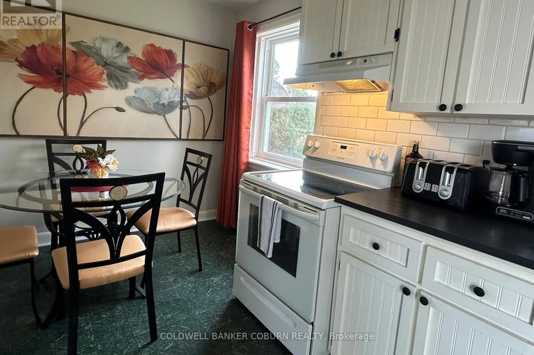 29622965/22-casselman-road/morrisburg/south-dundas/ontario/K0C1X0_3