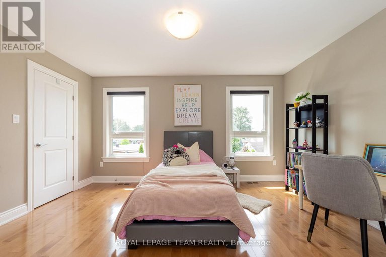 28836024/204-ancaster-avenue/woodroffe/ottawa/ontario/K2B5B3_21