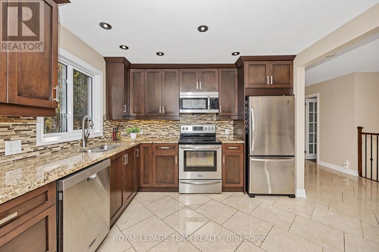 29438102/1115-des-cerisiers-street/clarencerockland-twp/clarence-rockland/ontario/K4K1K9_10