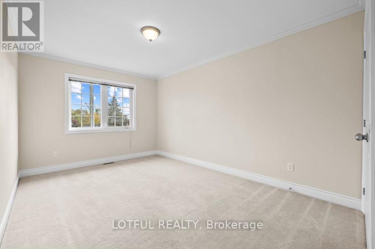 29058643/1008-pinecrest-road/fairfield-heights/ottawa/ontario/K2B6B5_21